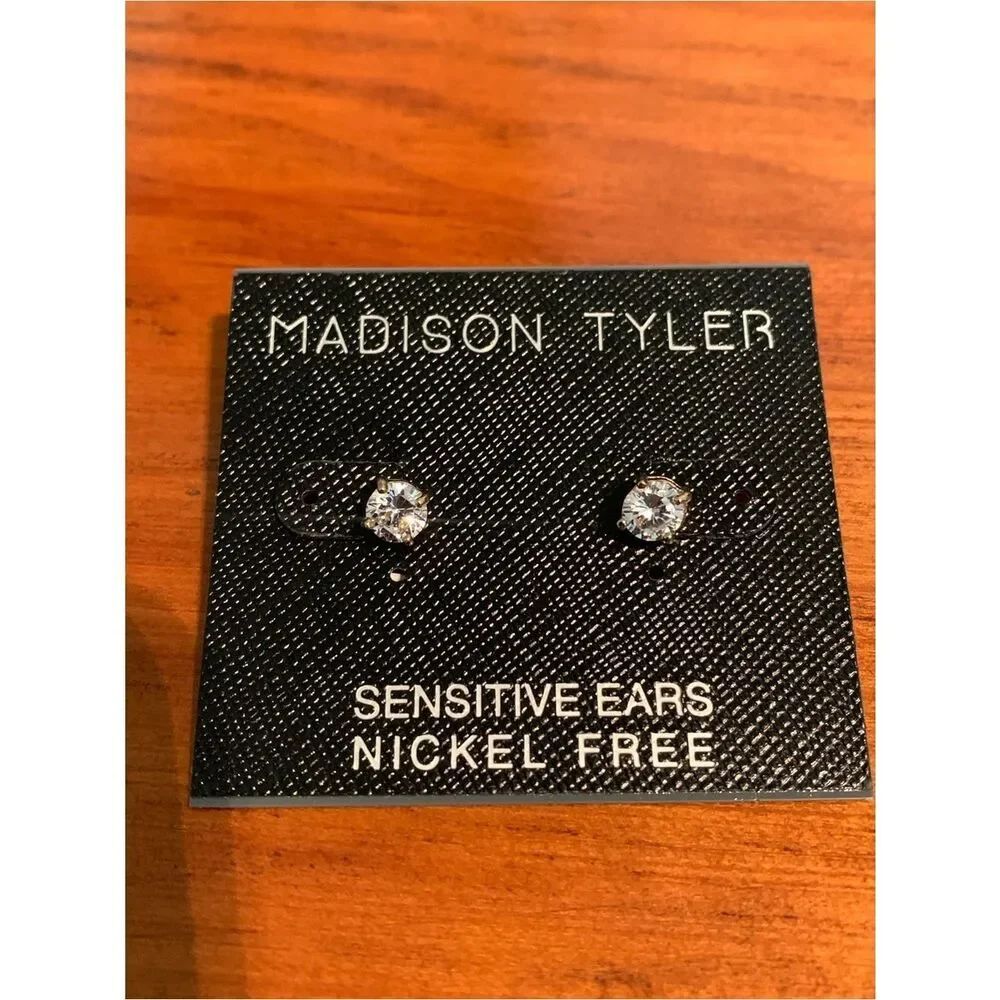 Madison Clear Crystal Round Stud Earrings